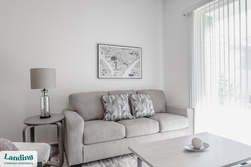 Primary Photo - 515 Corso Ln