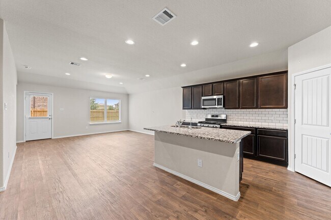 Building Photo - 919 Bright Lotus Ln