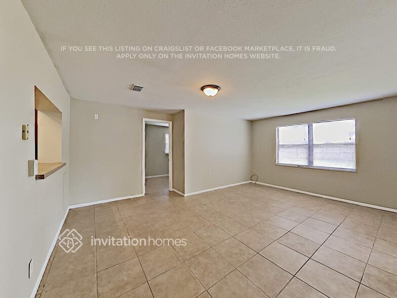 Building Photo - 5343 Colewood Pl