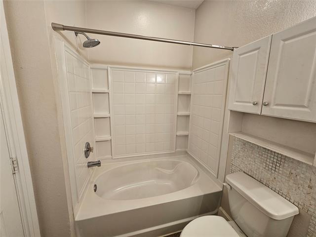 Building Photo - 4227 Delano Pl