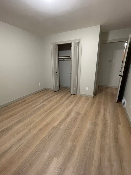 Building Photo - 2931 King James Way