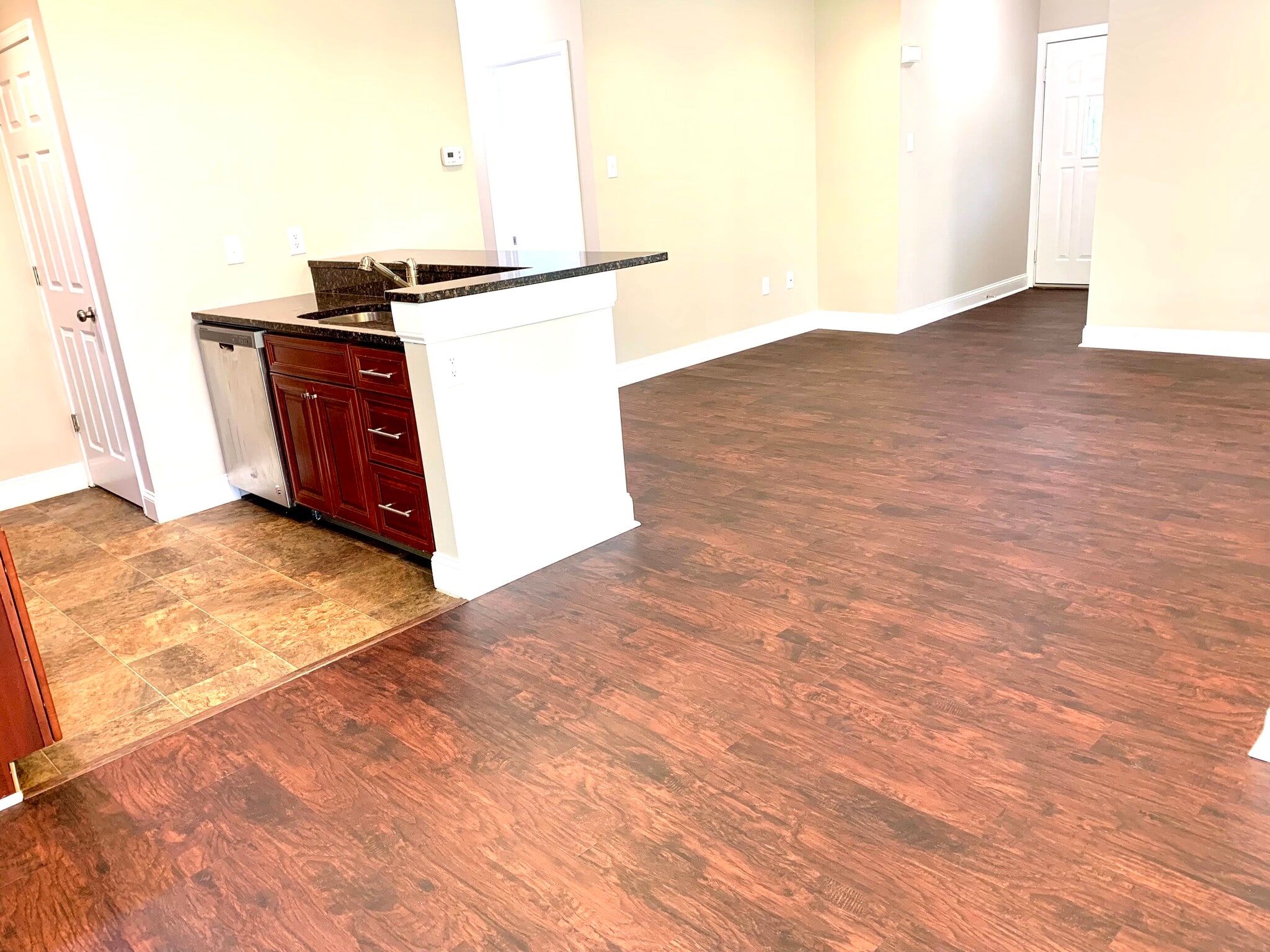 Building Photo - 1109 Foxmeadow Dr