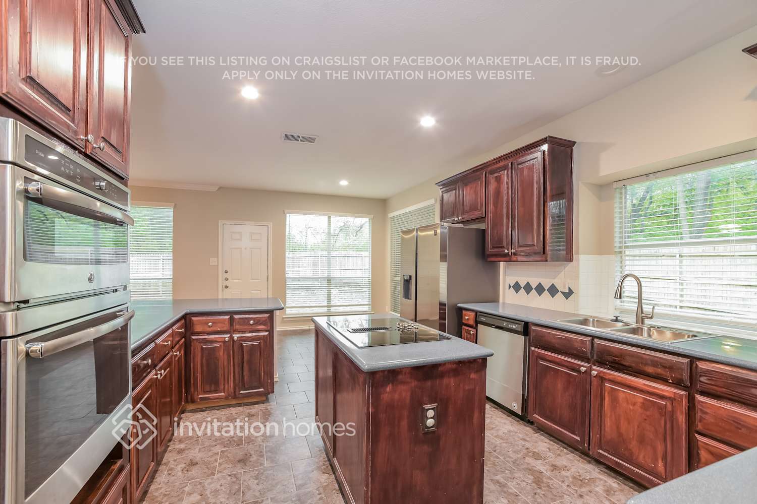 Building Photo - 6517 Forest Park Dr
