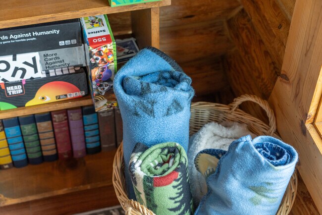 Building Photo - 5406 Henrys Lake Rd