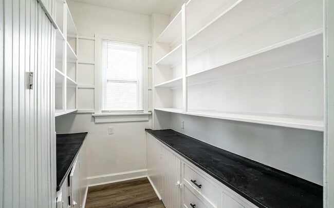 Building Photo - 2955 N 17th St