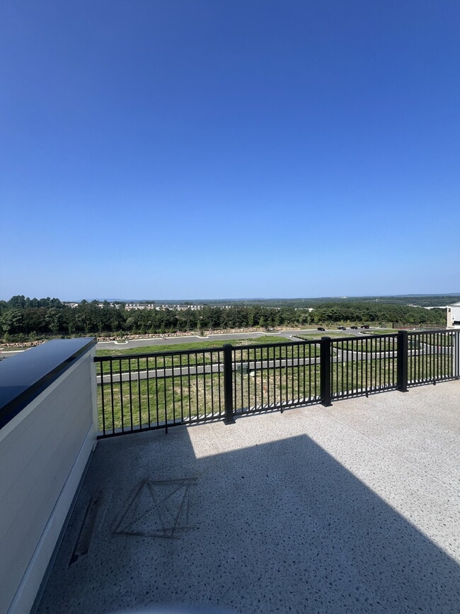 Building Photo - Brand-New Luxury 3BR Townhome-Style Condo ...