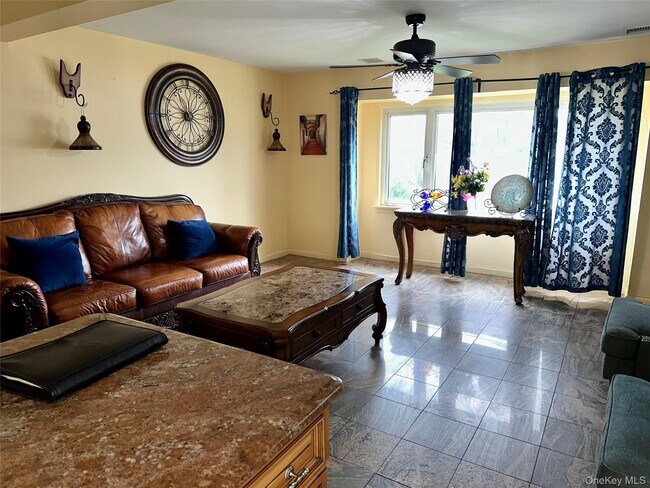 Building Photo - 1316 Mcclure Ave