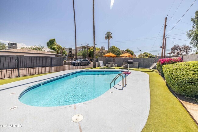 Building Photo - 4231 N 27th St