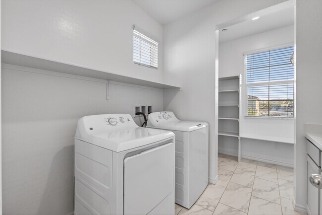 Building Photo - THIS is the HOME you have been waiting for!