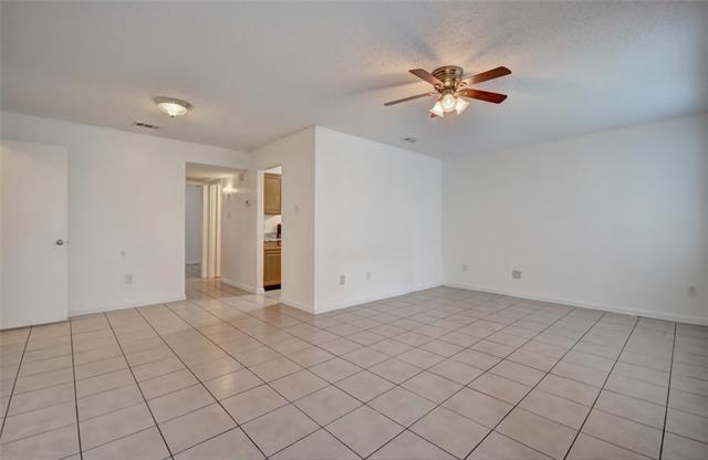 Building Photo - 1912 Bernice St