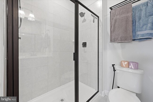 Building Photo - 2027 Track Cir