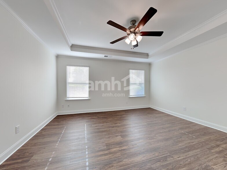 Building Photo - 132 Garrison Grv Ct