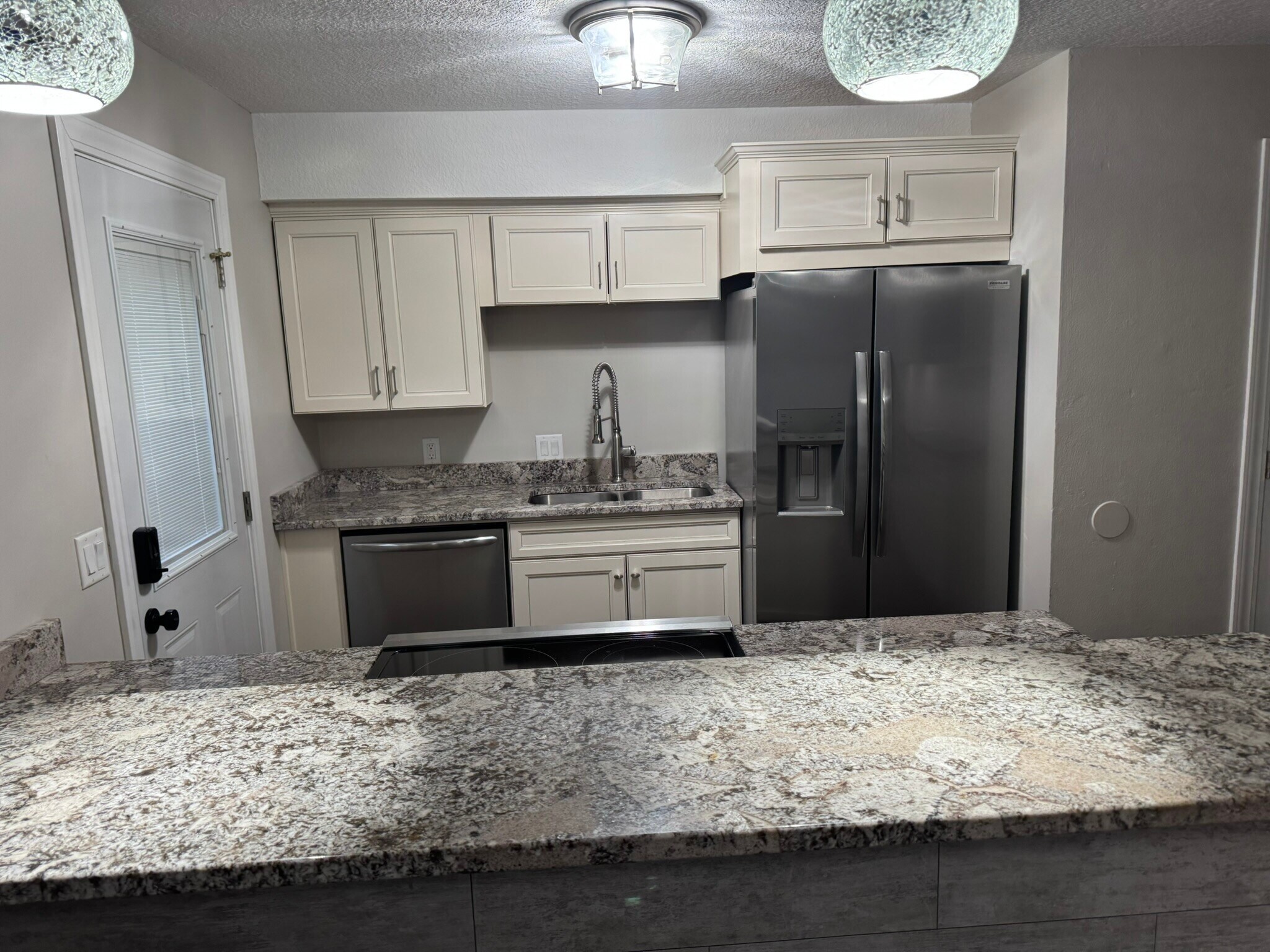 Building Photo - 1728 Taylor St