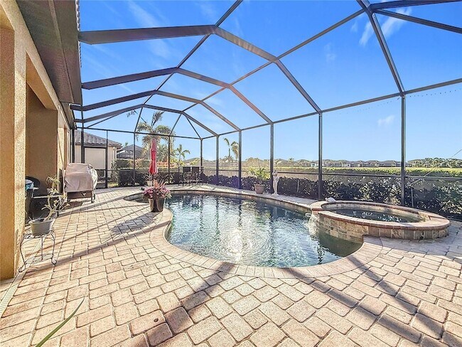 Building Photo - 6467 Willowshire Way