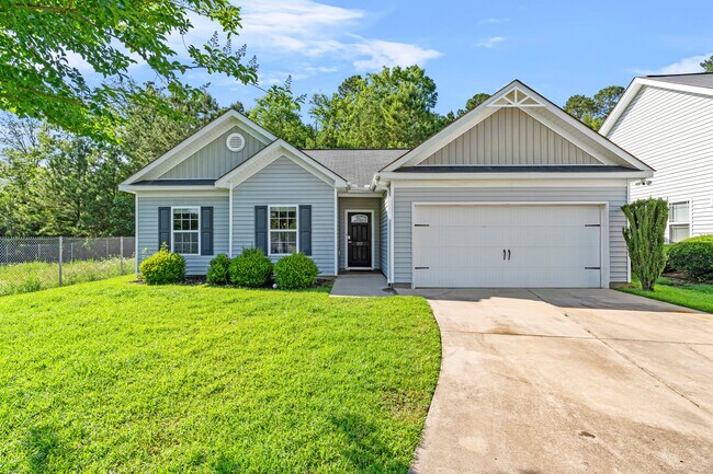 Building Photo - 217 Whispering Oak Ln