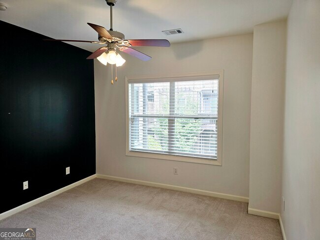 Building Photo - 2251 W Village Ln