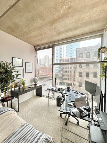 Master Bedroom / Office - 630 N Franklin St