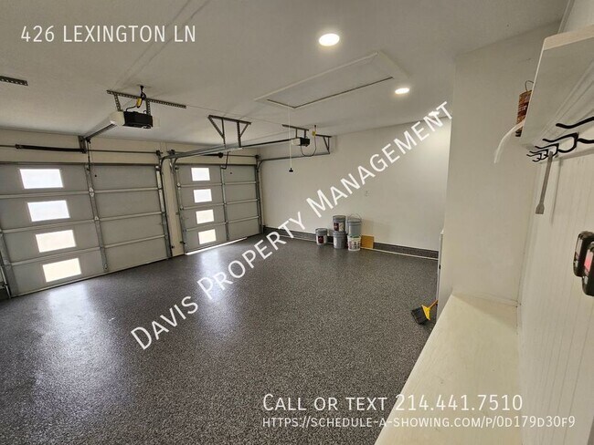 Building Photo - 426 Lexington Ln