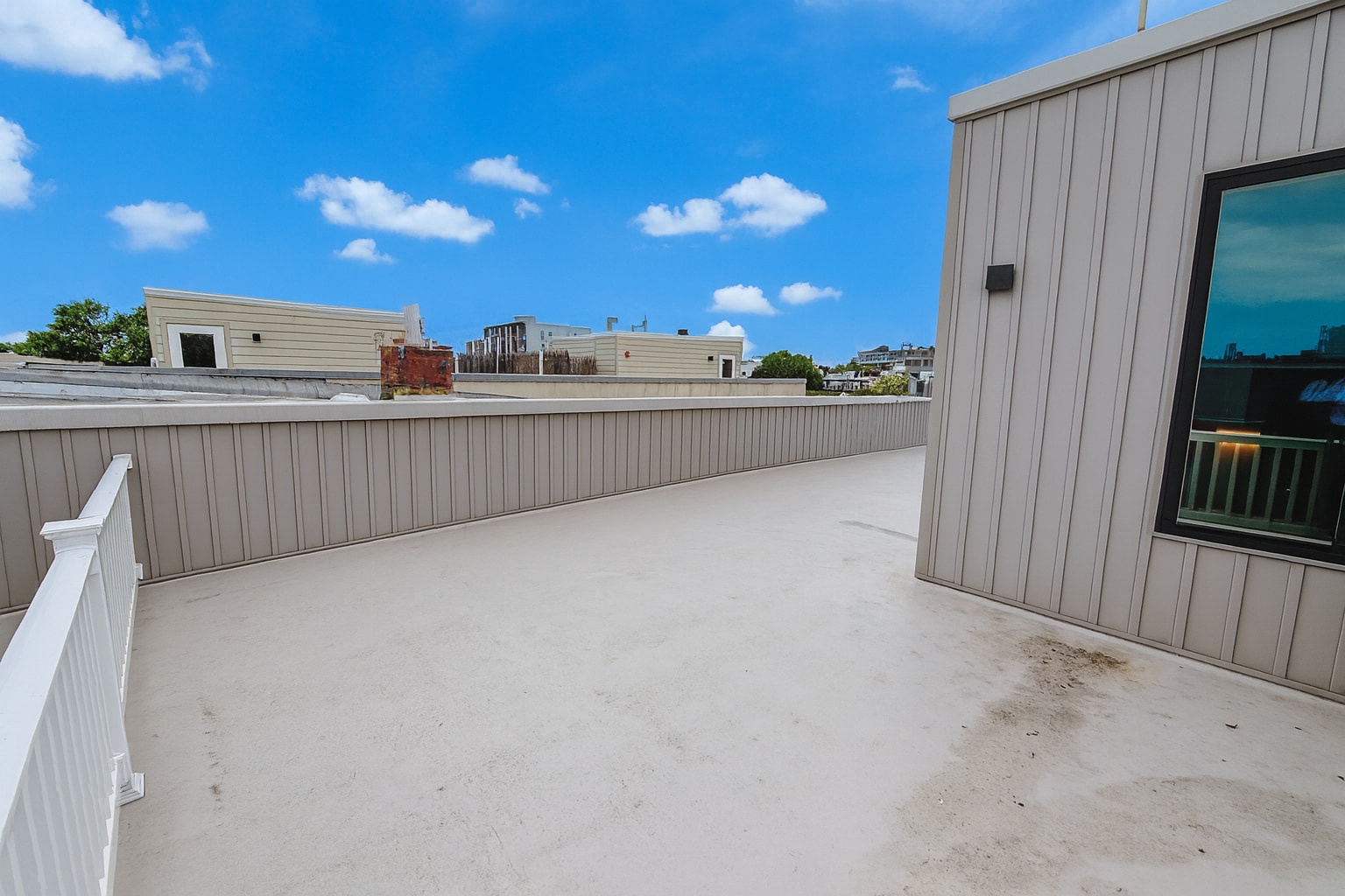 Building Photo - 1312 N 6th St