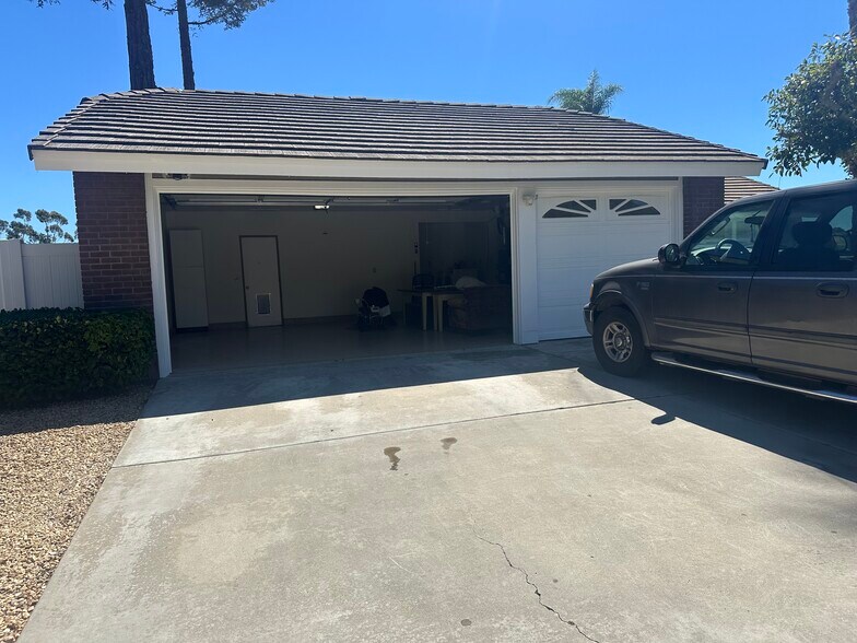 Building Photo - 11715 Timberlake Dr