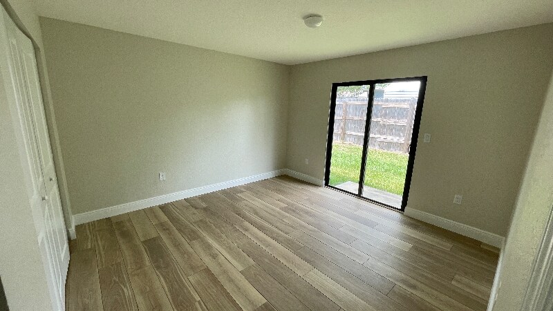 Building Photo - 3575 Montante Blvd