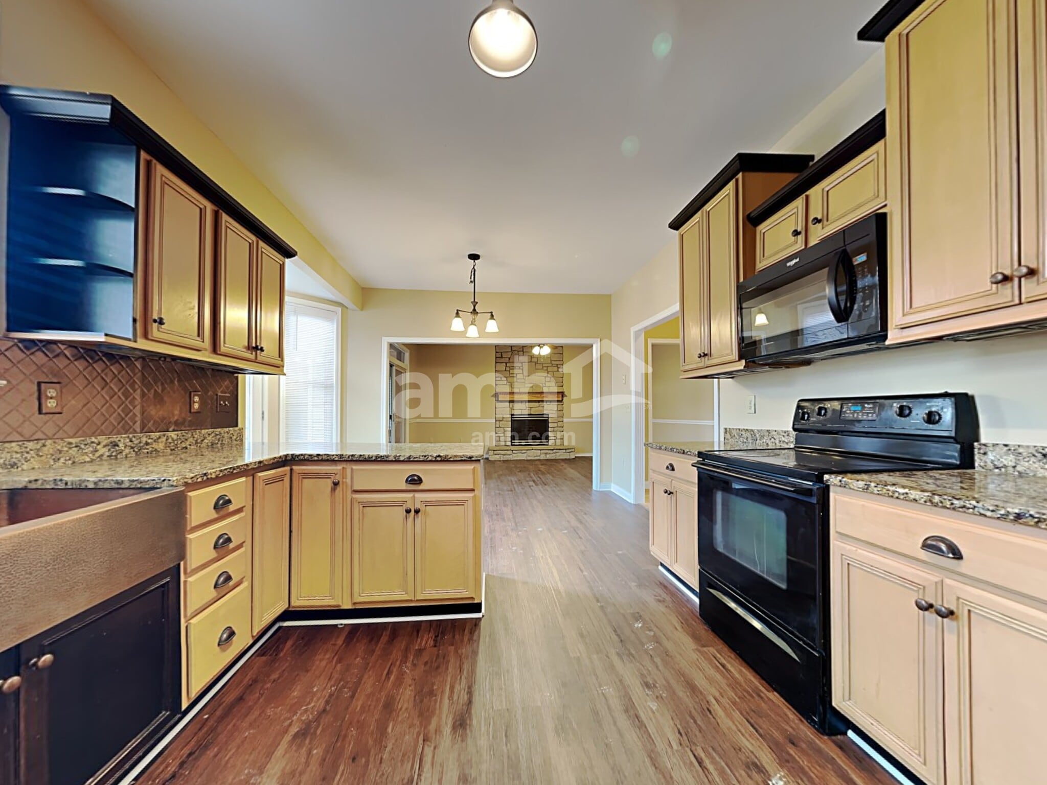 Building Photo - 11207 Sugarmill Dr