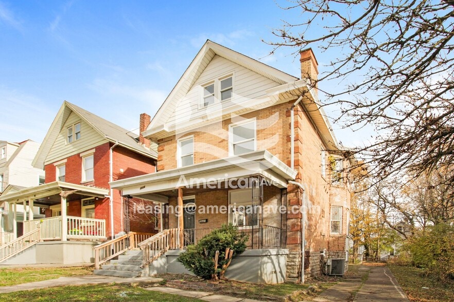 Building Photo - 1014 Parkson Pl