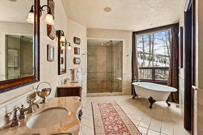 Building Photo - 1777 Wood Rd