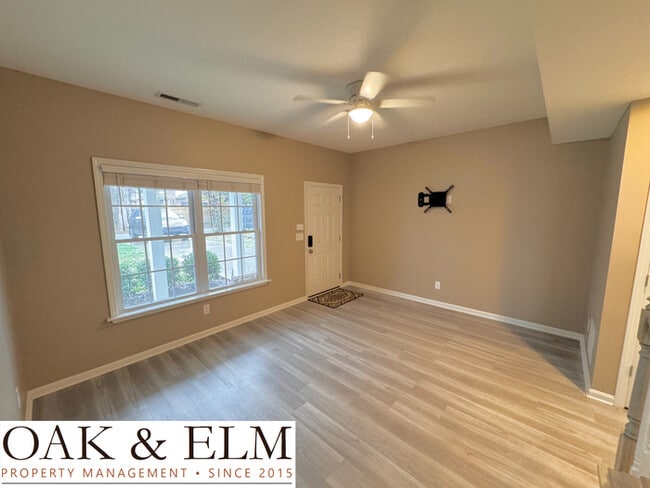 Building Photo - Beautiful 3 Bedroom Home in Prime Middletown Location Near Anchorage built in 2019!