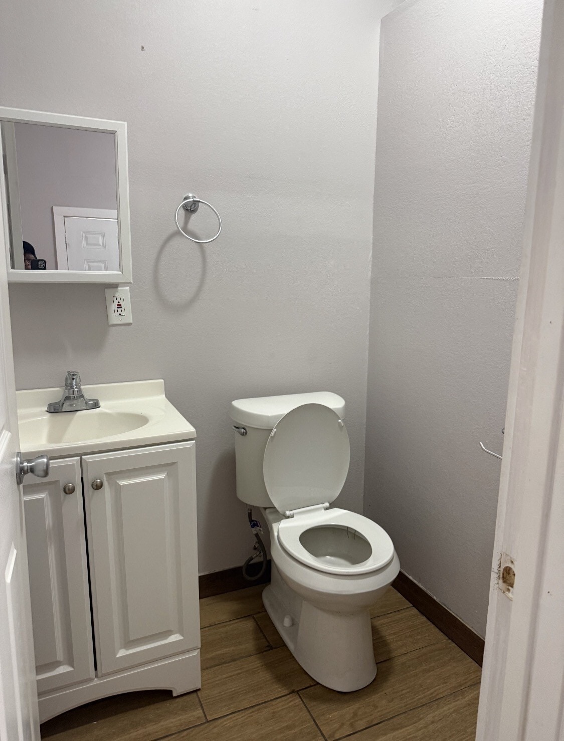 Building Photo - 3210 N 77 Sunshine Strip