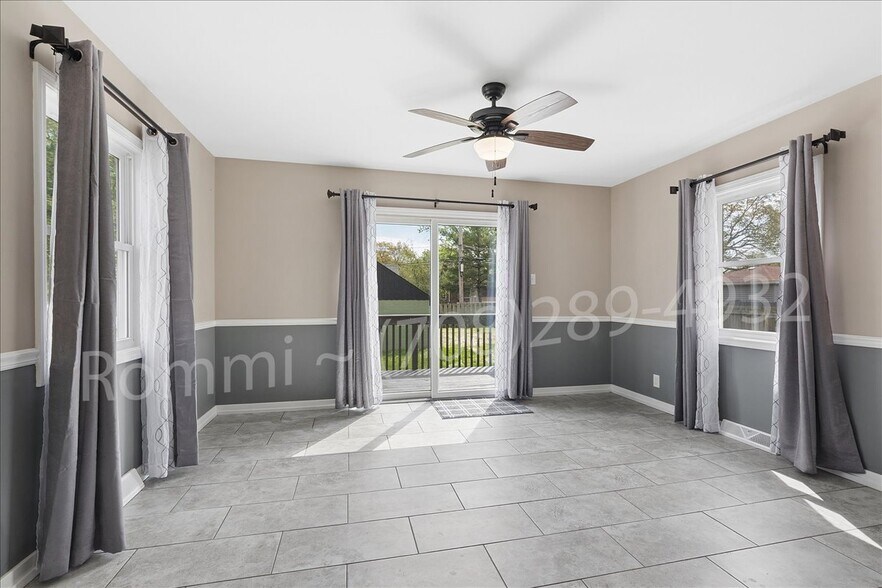 Dining Room - 6717 Huron Ave
