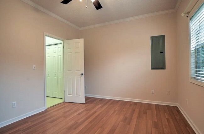 Building Photo - 244 Main Street Village Dr