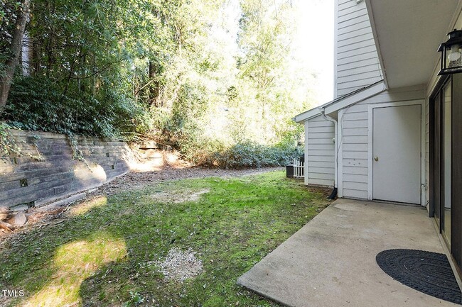 Building Photo - 7820 Falcon Rest Cir