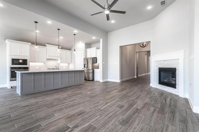 Building Photo - 2933 Saltwood Ct