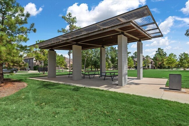 Building Photo - 4071 Northern Spruce Dr