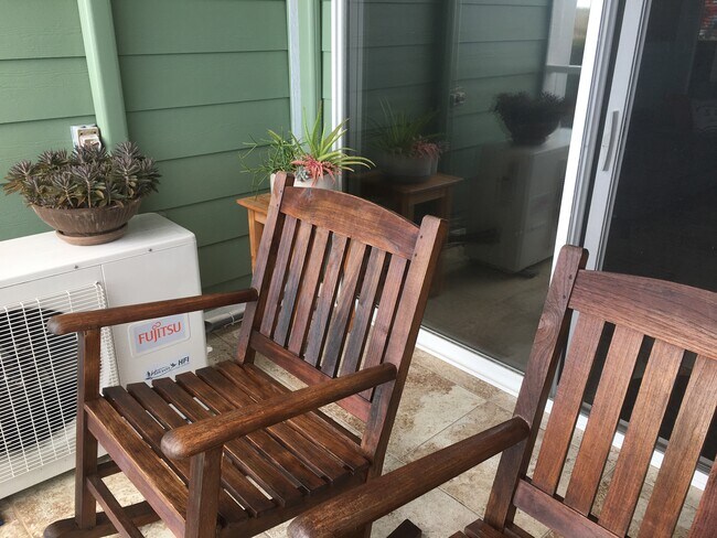 Building Photo - 73-1116-1116 Nuuanu Pl