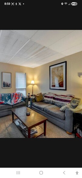 Building Photo - 1727-1729 Monroe Ave