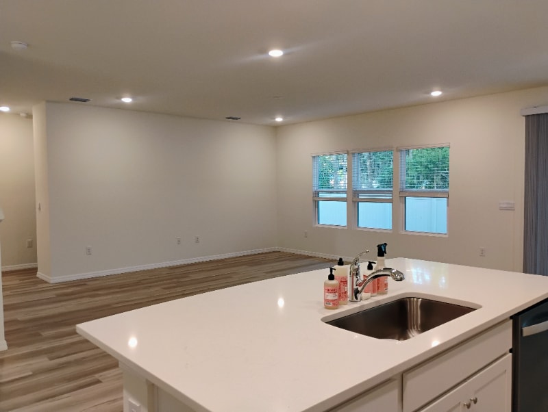 Building Photo - 5191 SW 52nd Dr