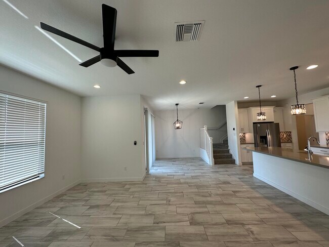 Building Photo - 8792 Antarus Dr