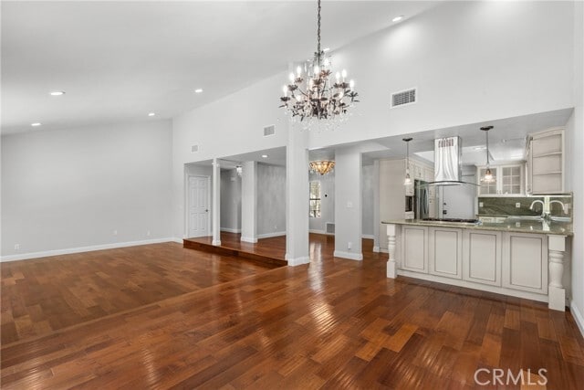 Building Photo - 30301 Eaglebrook Dr