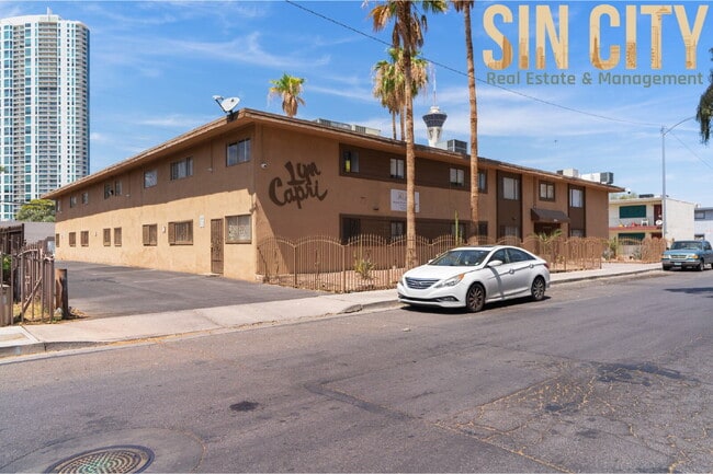 Building Photo - 2659 S Van Patten St