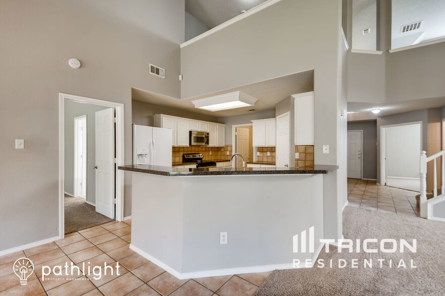 Building Photo - 3705 Aldersyde Dr