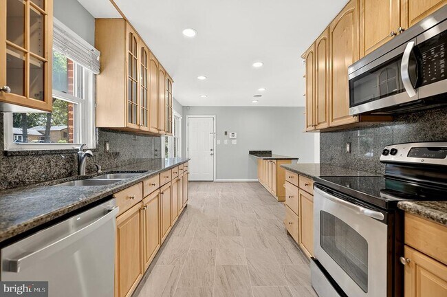 Building Photo - 1514 Gingerwood Ct