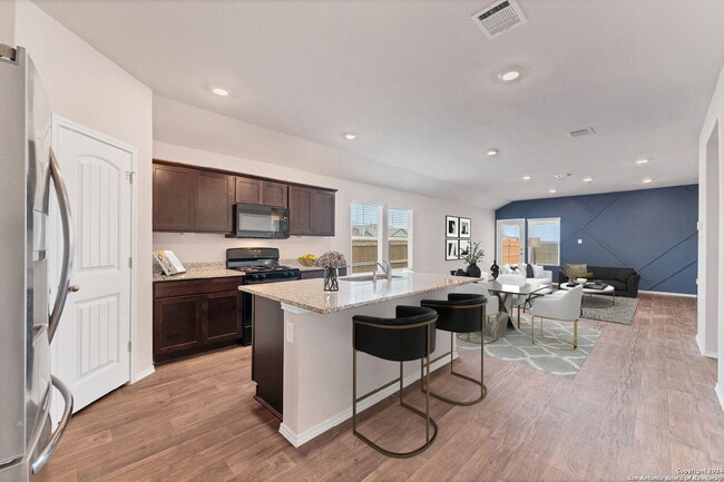 Building Photo - 140 Fireoak Dr
