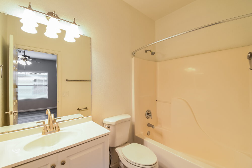 Building Photo - 10434 E Azalea Ave