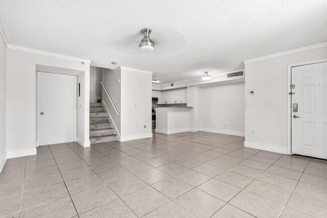Building Photo - 127 Yacht Club Way