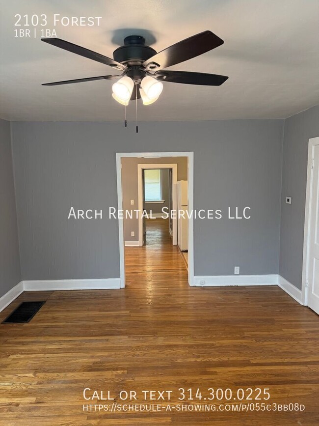 Building Photo - 2103 Forest-