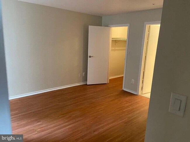Building Photo - 9901 Boysenberry Way