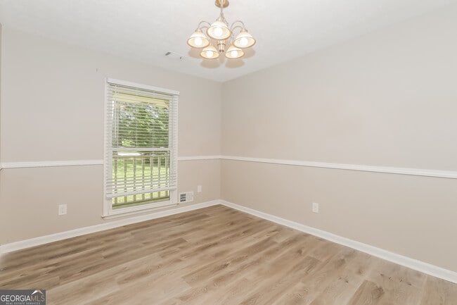 Building Photo - 2673 Green Valley Ct