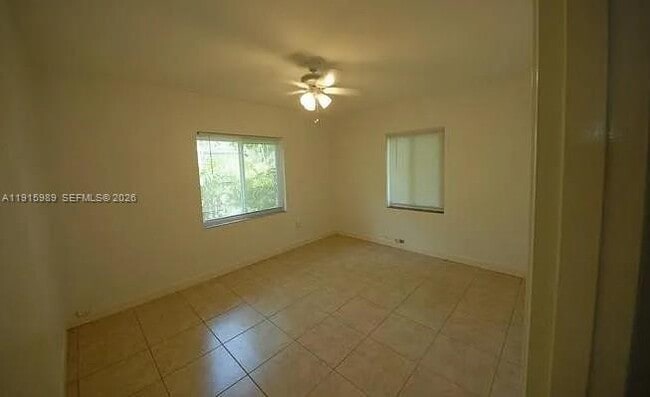 Building Photo - 6141 SW 47th St